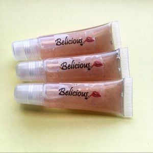 Lip oil